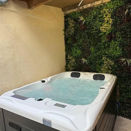 Luxury Room - Havre De Paix Avec Jacuzzi Prive Bar-le-Duc Extérieur photo