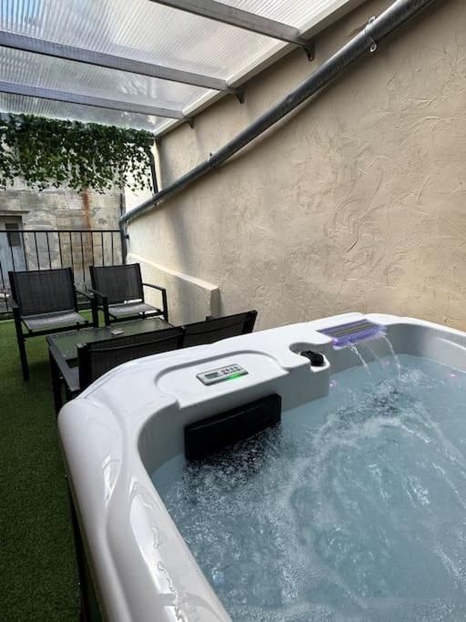 Luxury Room - Havre De Paix Avec Jacuzzi Prive Bar-le-Duc Extérieur photo